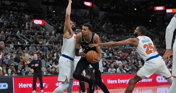 史诗级对轰！马刺大逆转！文班31+13里程碑！300万神将破2大纪录