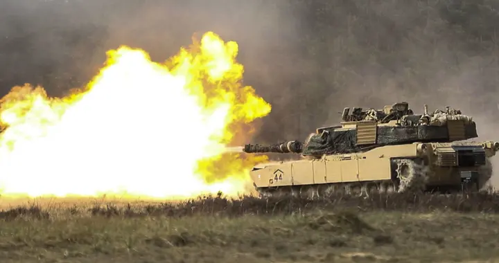 陆战之王坦克也怕两件事—炸膛和殉爆