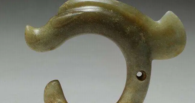 穿越千年的文化瑰宝：红山文化的深度解读与现代启示