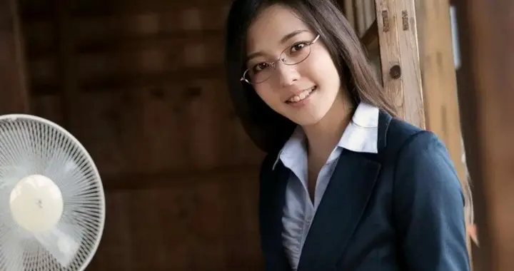 💞星光图鉴｜第38期｜宫原华音：身高170的“能打的美女演员”