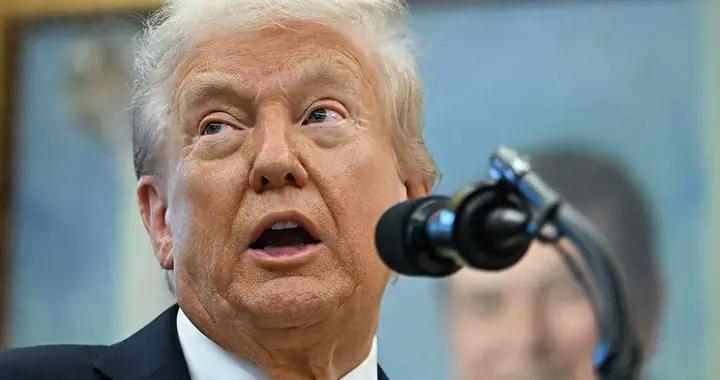 彻底不演了！特朗普宣布，从委扣押的中国油轮，将由美国永久保留