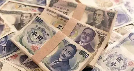 日本10月贸易账大幅下降