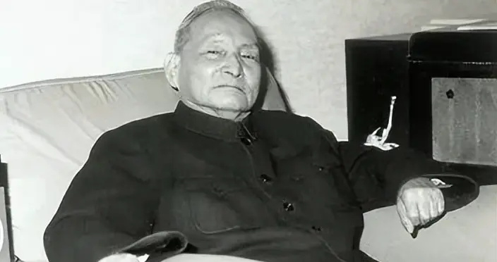 新中国成立初期的中财委财经计划局（李俊杰）