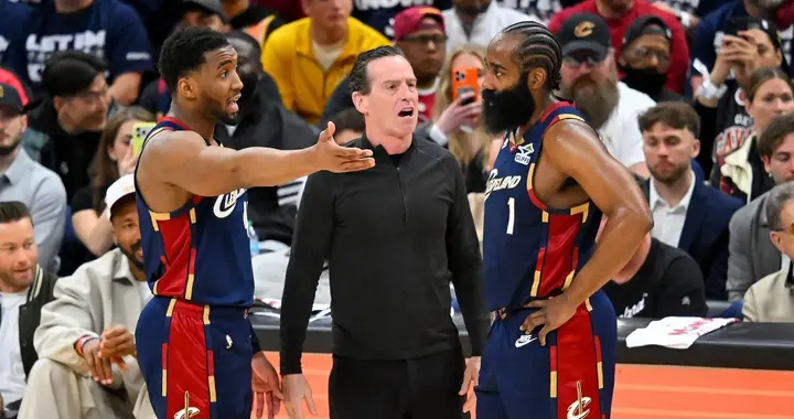 首轮G2打完，这2支球队最有冠军相，火箭伪强队，3支球队基本出局