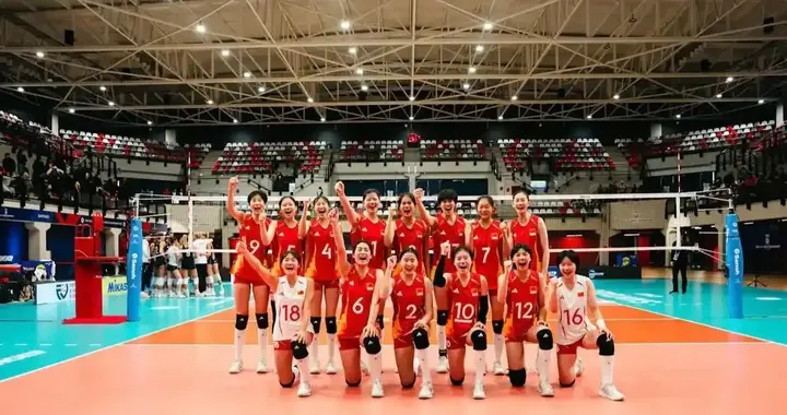 先赢两局险遭翻盘，中国U17女排苦战克罗地亚闯进4强