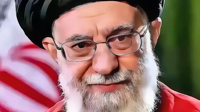 苏柒文章：打脸美以！伊朗石油设施被炸，官