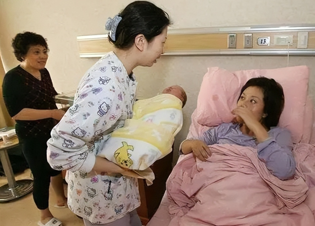 产后坐月子是几天？30天和100天都不对，妇产科医生告诉你