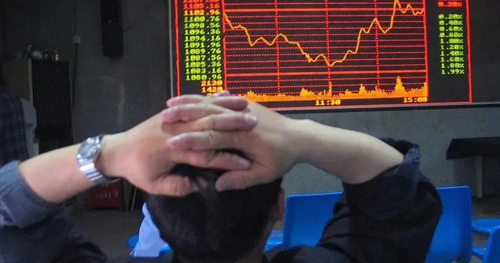 114亿天价合作成利空？信达生物暴跌背后，创新药泡沫破灭信号！