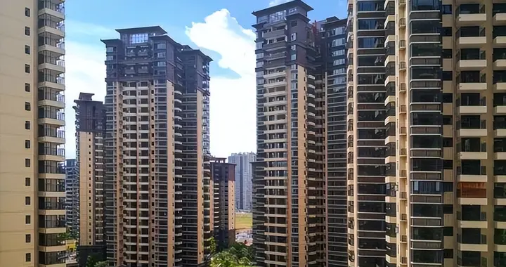 越来越多人“搬离”两梯四户？过来人：5个硬伤太劝退，住过都懂