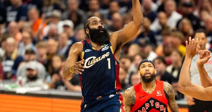 22分+10助+里程碑！哈登季后赛首秀定调骑士：他才是隐形赢球密码