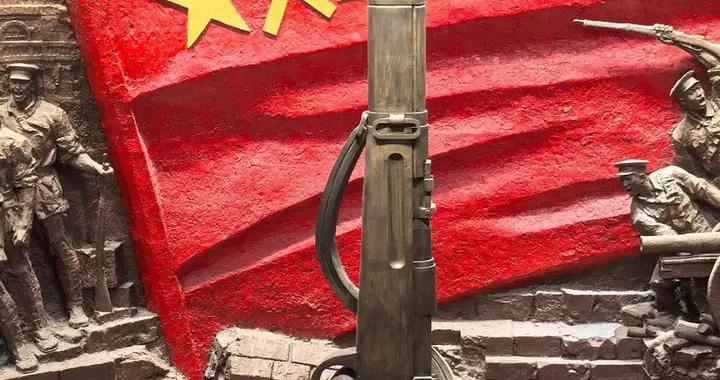 1933年的第一个“八一”节：瑞金炮兵广场上那几千个火把