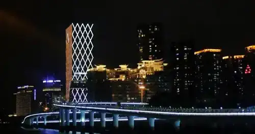 厦门再次突破！“鹭江星辰大桥”刷爆社交圈，思明区占尽风头