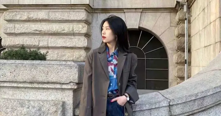 拒绝“精致穷”！普通女生只要学会这三个搭配技巧，基础款也漂亮