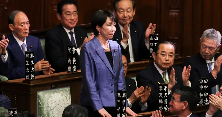 日本首相换人当天，中方的回应没有祝贺，只有对高市早苗的忠告