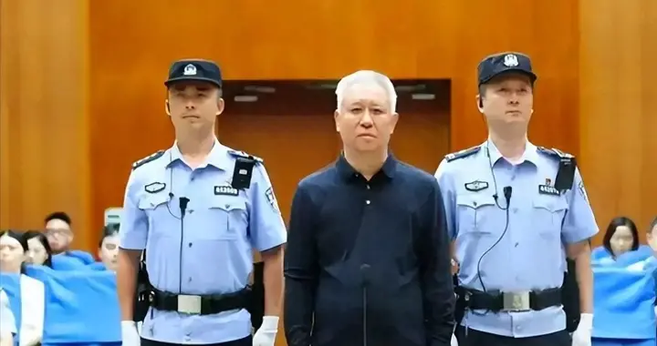 第二个许家印？又一地产大佬翻车，涉案超200亿，已被立案调查