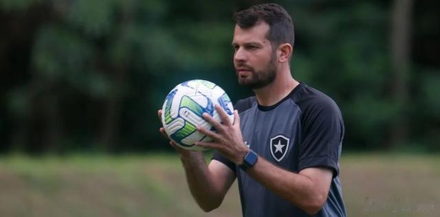 范德彪：今看博塔弗戈能否大胜！