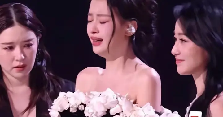 孙怡明明唱得更好却输了！赵子琪一公淘汰8字硬刚，看了真解气！