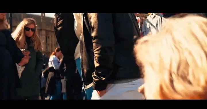 “不要因为别人都交卷了，就乱填答案