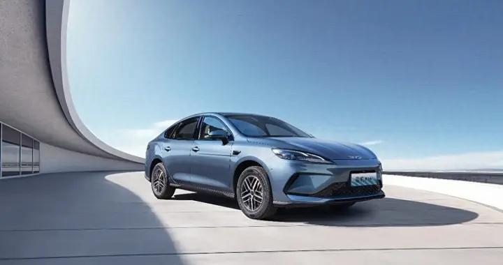 比亚迪海豹05DM-i、海豹06DM-i加推长续航版本，升级云辇-C及冰箱