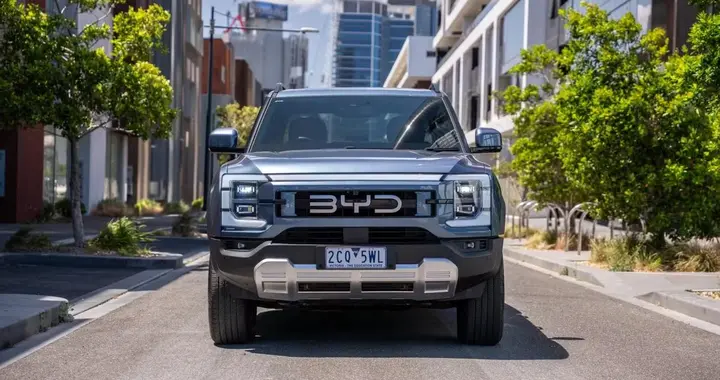 3月份狂卖30万辆，比亚迪：想不到吧？老外都抢着买我的新能源车