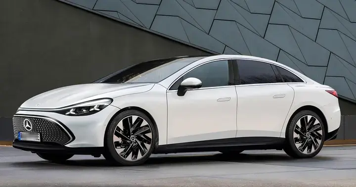 奔驰C级纯电版将基于MB.EA平台，采用家族化设计，与宝马i3竞争