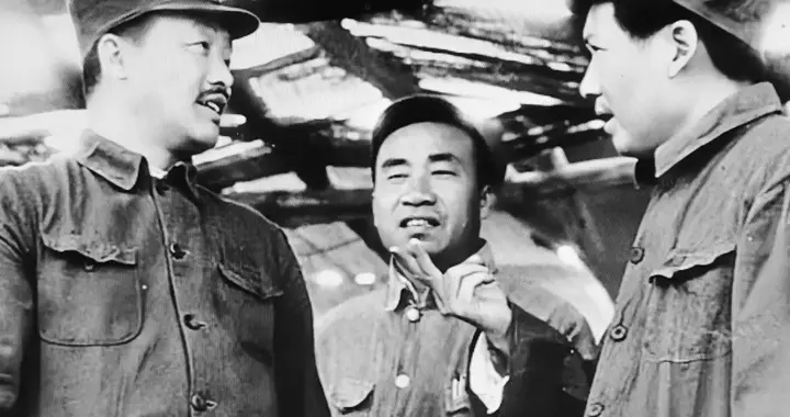 两个干部闹矛盾，贺龙这样解决！