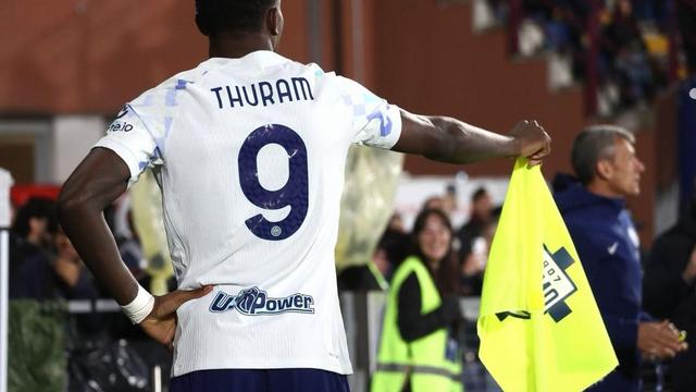 飞天冰雪：国米也被科莫的西式足球给传染了