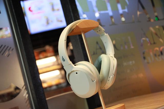 可能是降噪耳机中音质最好的？漫步者W820NB头戴式耳机超预期体验