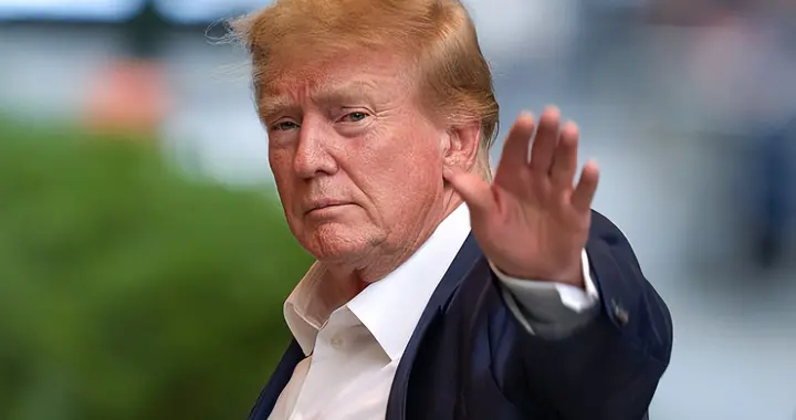 中国发撤离令，美军果然行动了，两条消息表明，特朗普耐心要耗尽