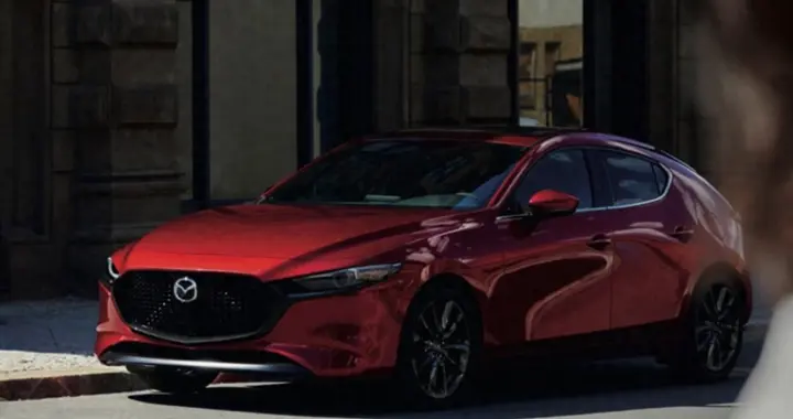 2026款马自达3海外发布，配置全新调整，两种动力可选