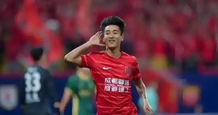 西南德比，韦世豪状态爆棚，助攻大四喜，云南玉昆1:5成都蓉城