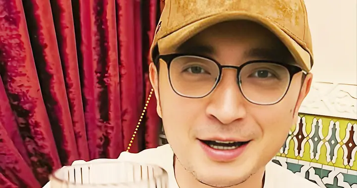 央视主持人尼格买提：陪母亲抗癌6年，再婚顺其自然