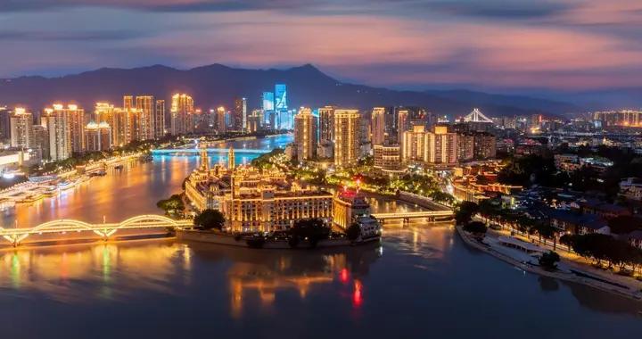 长乐未央 福州机场新跑道亮灯 综合交通中心主体基本完工