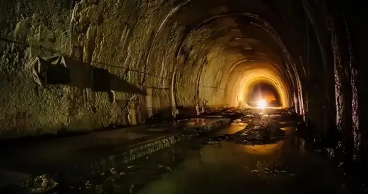 连星链都吃瘪！韩国造出穿透100米岩石通信网，地下失联将成历史