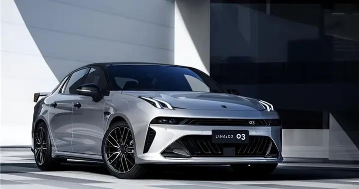 领克03送13000元油补，油价破9时代兜底年度油费