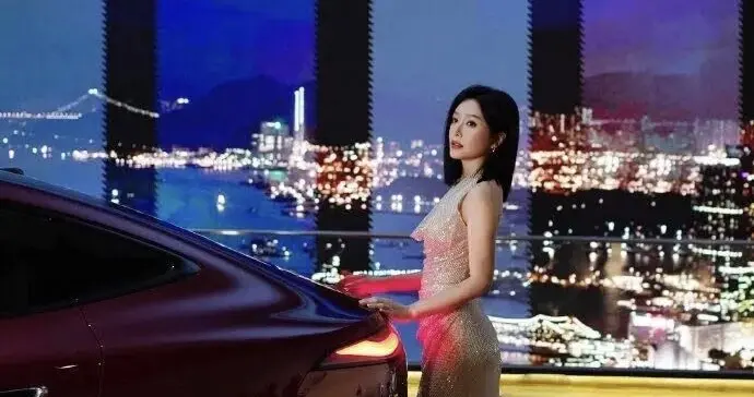 秦岚同款旗舰海豹08拆解：不靠明星流量，五大硬实力碾压同级SUU