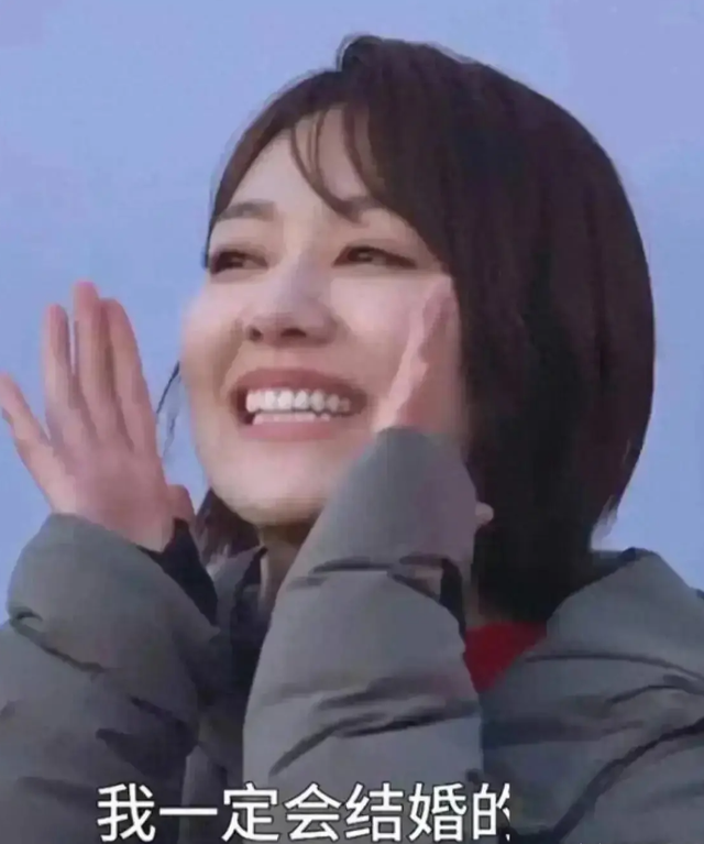 王冠夫妇甜蜜亮相！首次公开合影，早前已透露与小尼的深厚情谊