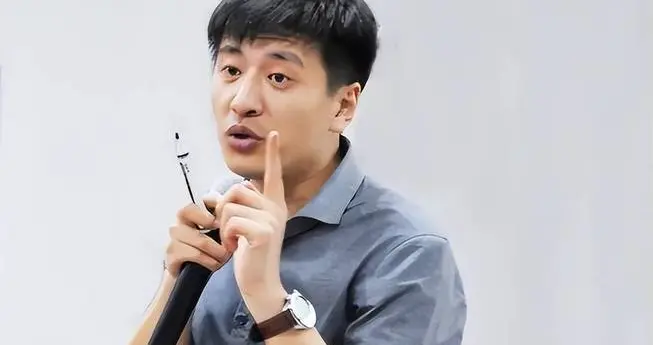 张雪峰见证知识改变命运