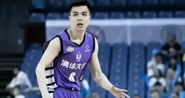 离开广东宏远后，他重返清华攻读硕士，如今已是中山大学男篮教练