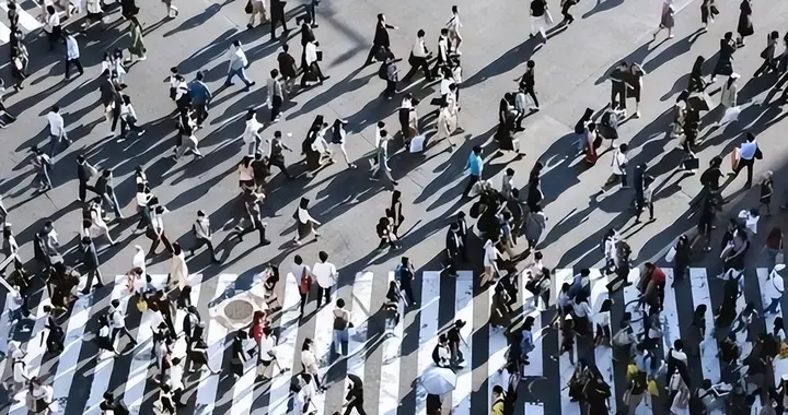 联合国推演：人口断崖才刚开始！一个世纪后，中国人可能只剩4亿