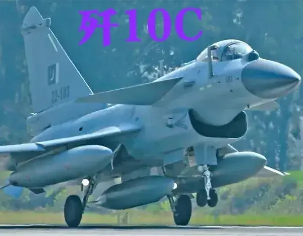 二对四，巴铁歼10C实战“完虐”印度阵风，印副司令遭就地免职