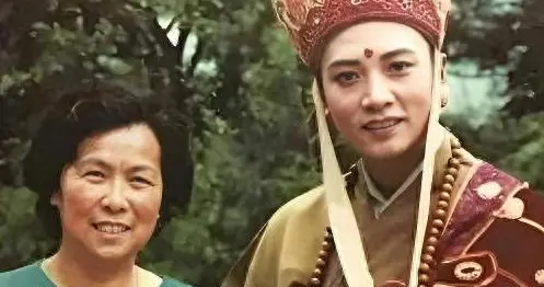 "唐僧"妻子陈丽华去世！不到48小时，恶心一幕就出现了