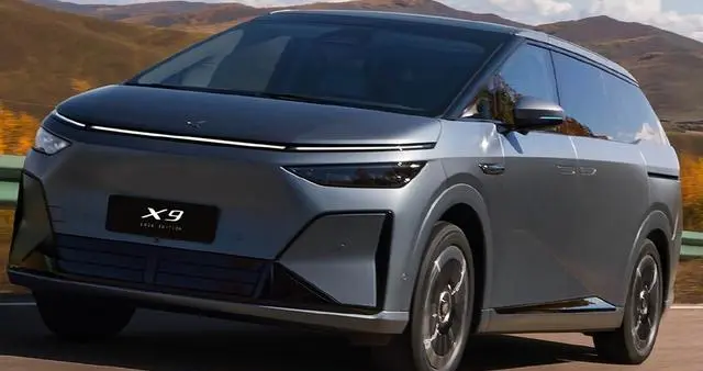 2026款小鹏X9纯电版上市，售价30.98万起，定价贵了吗？