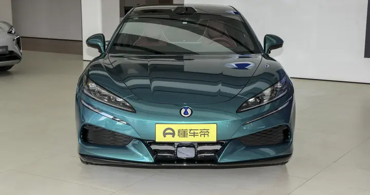 30万左右买2026款腾势Z9GT，闪充续航无忧，全家出行更省心