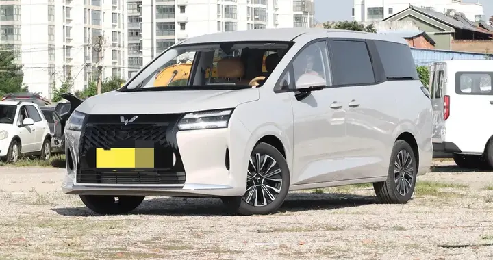 五菱第800万辆MPV—星光7307.68万起惊喜预售