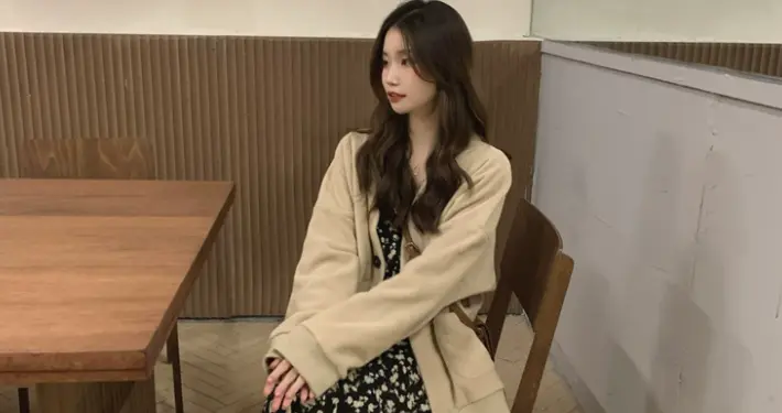 30+ 女人春季碎花裙穿搭，选对搭配技巧，温柔显白又超洋气