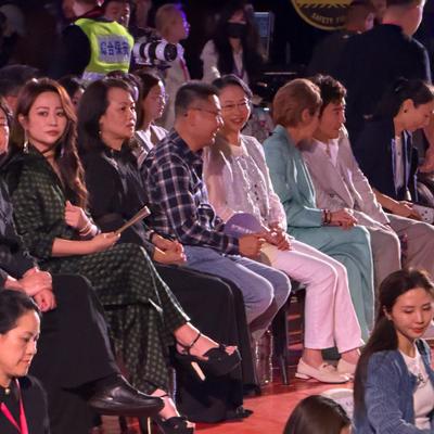 咸蛋小姐1：今天马丽和沈腾还有杨紫琼在澳