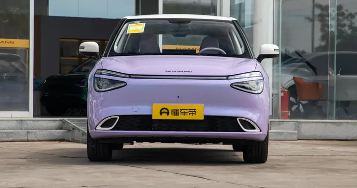 东风奕派纳米01智趣版：高品质代步纯电小车，兼顾通勤与结伴出游