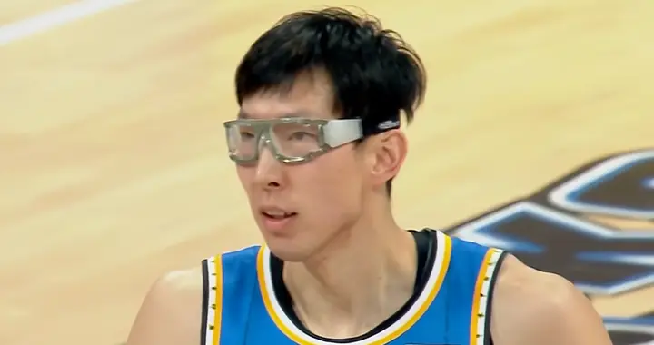 上海久事88-83北京北汽，弗格36分，王哲林24+17，诞生三大事实