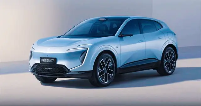 华为乾崑ADS 4+鸿蒙座舱！2026款阿维塔07：入门即满配，诚意满满